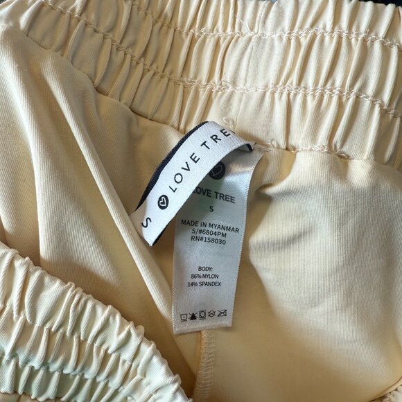 Love Tree White Athletic Flowy Shorts – Size Small - Picture 6 of 8